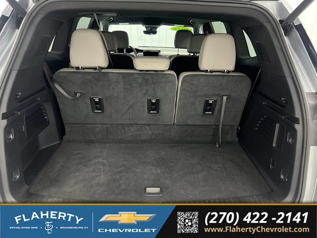 Used 2026 GMC Acadia Elevation w/ Elevation Premium Package FWD image 20