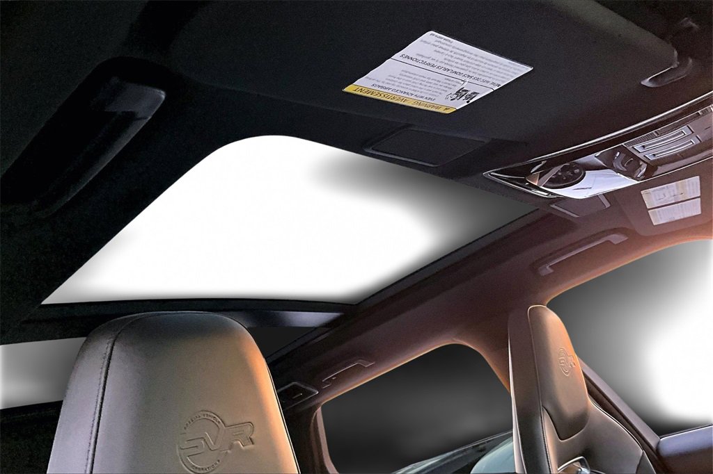 Used 2022 Land Rover Range Rover Sport SVR image 25