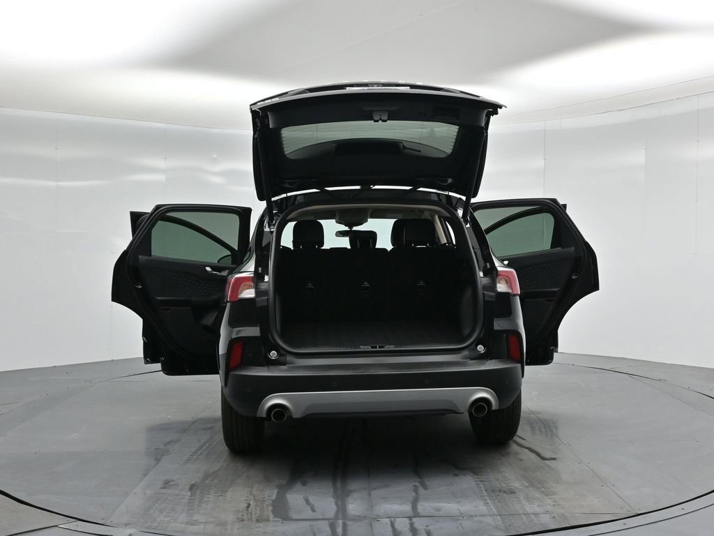 Certified 2020 Ford Escape SEL image 36