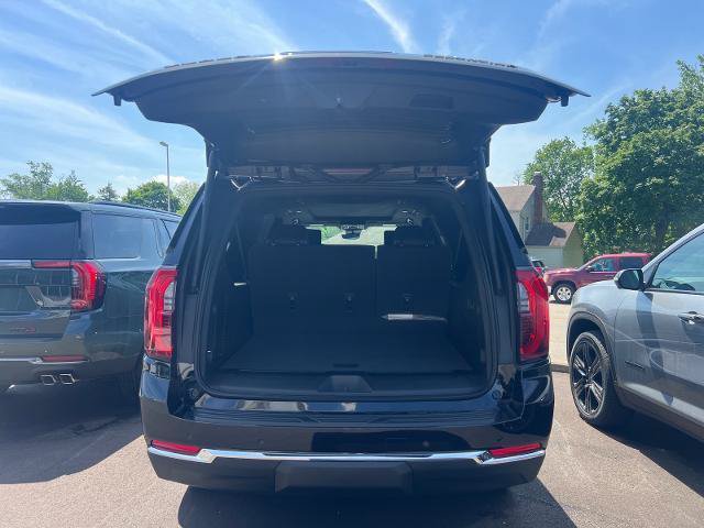 New 2026 GMC Yukon XL Elevation w/ Elevation Premium Package AWD/4WD image 5