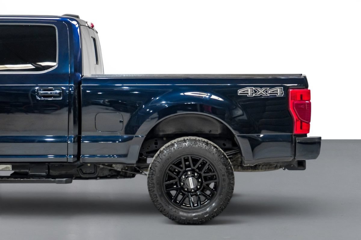 Used 2022 Ford F250 Lariat w/ Black Appearance Package AWD/4WD image 11