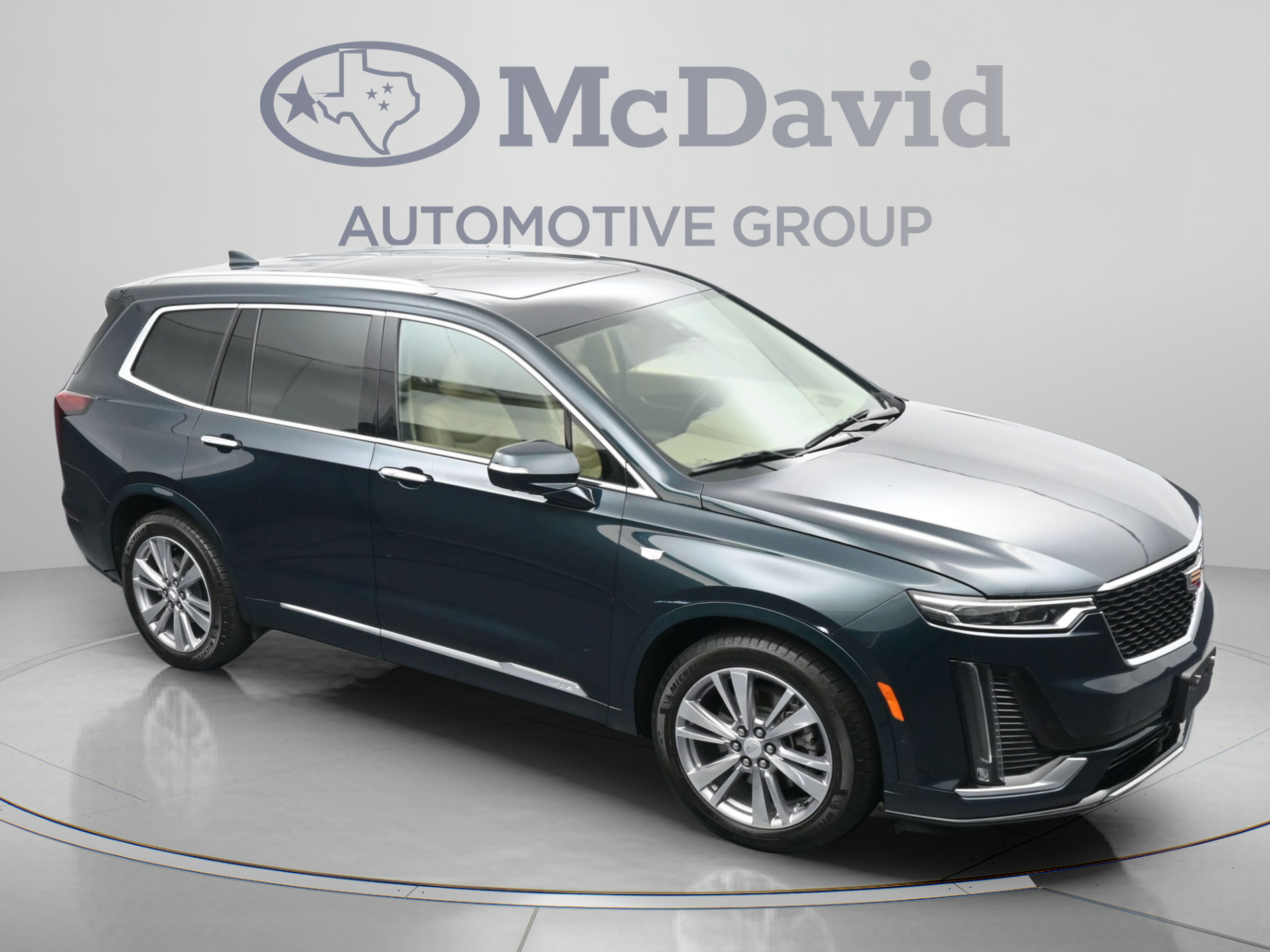 Used 2024 Cadillac XT6 Premium Luxury w/ Platinum Package FWD image 34