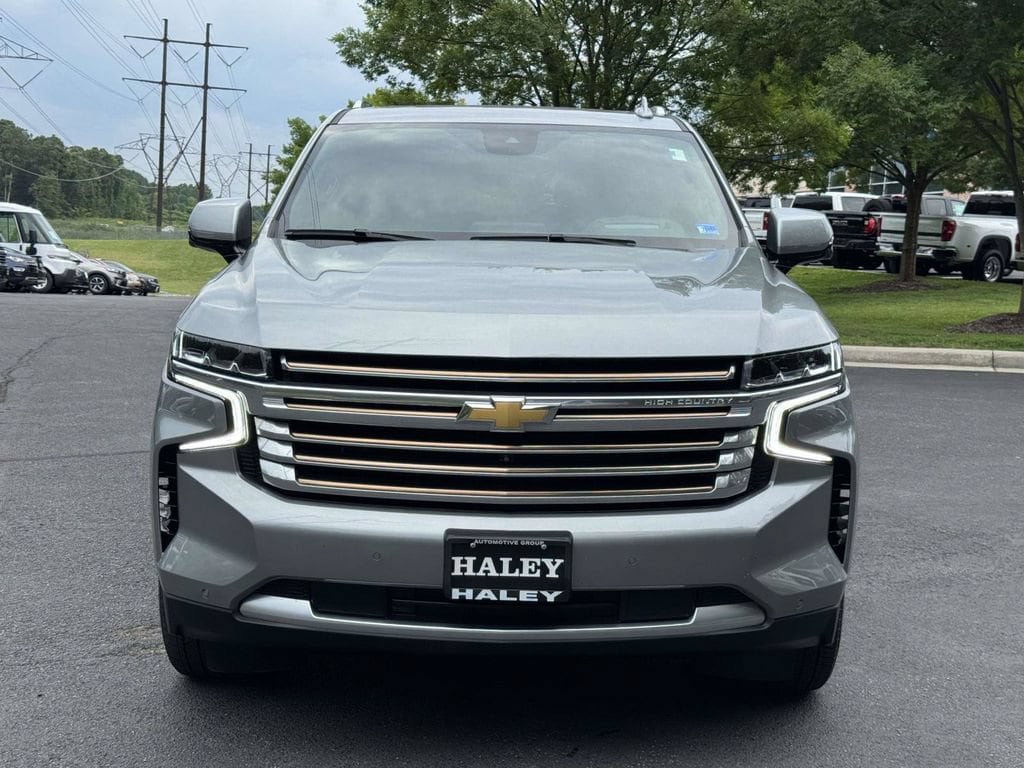 Used 2024 Chevrolet Tahoe High Country w/ Premium Package AWD/4WD image 28