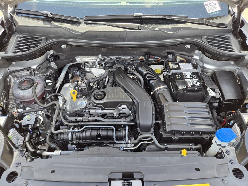 Used 2026 Volkswagen Taos SE FWD image 30