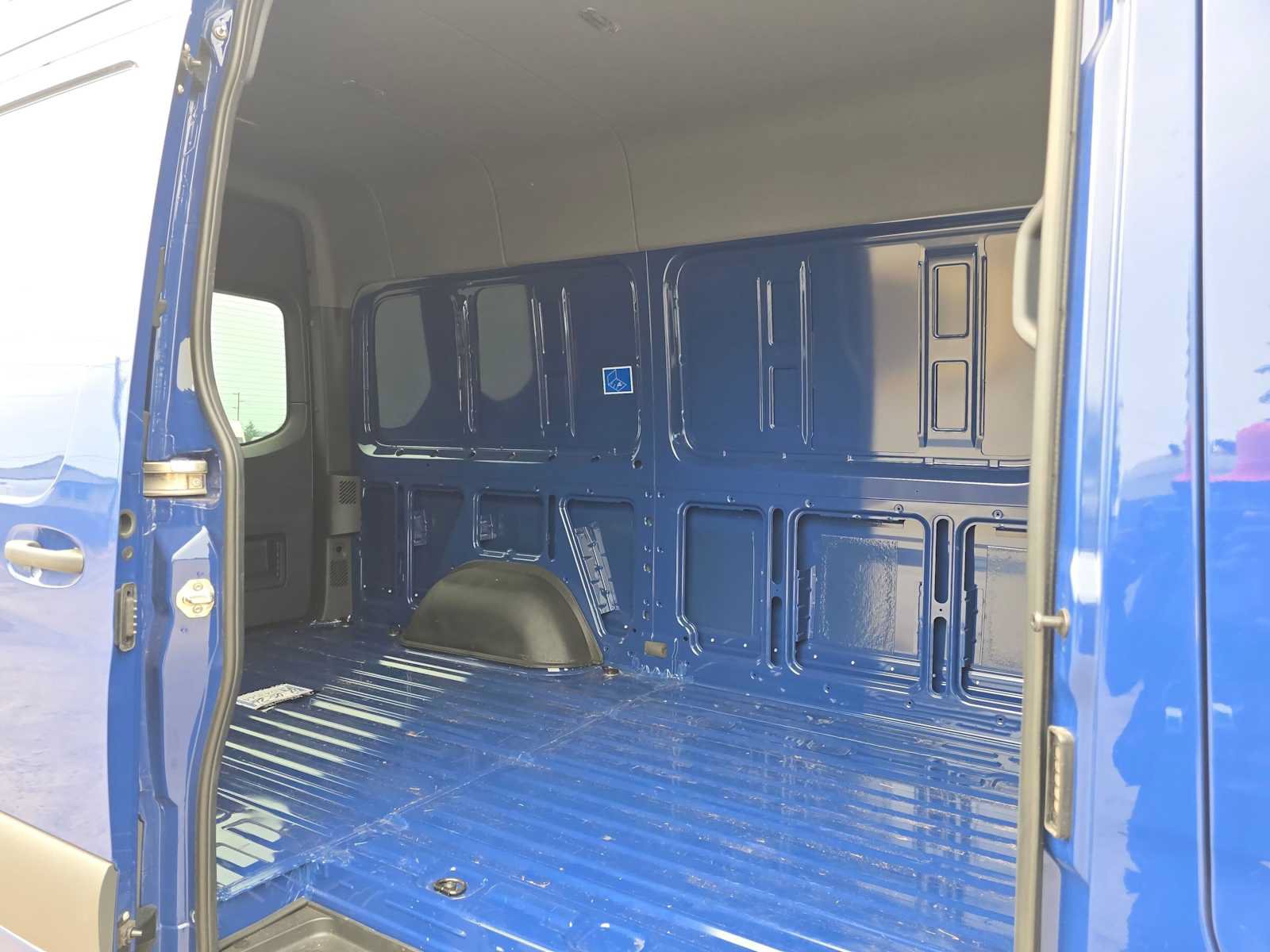 Used 2026 Mercedes-Benz Sprinter 2500 image 14