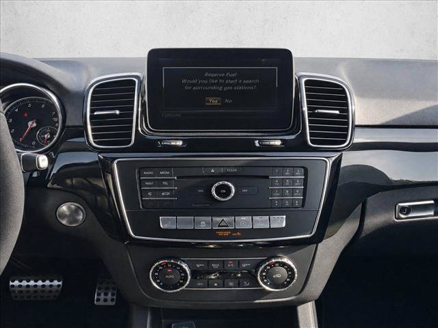 Used 2019 Mercedes-Benz GLE 400 4MATIC image 20