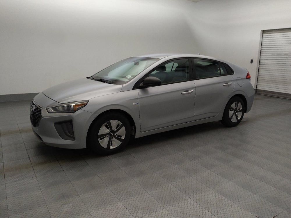 Used 2020 Hyundai Ioniq Blue FWD image 2