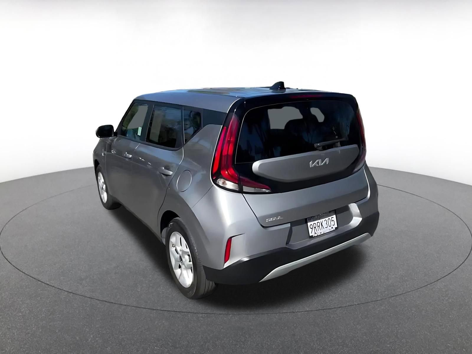 Used 2025 Kia Soul LX w/ LX Technology Package image 11