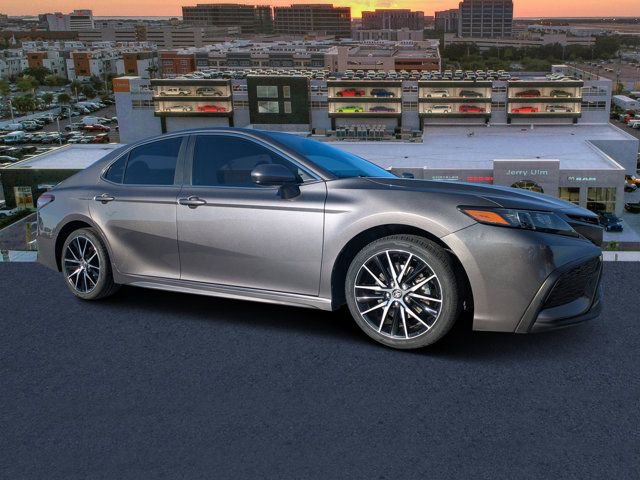 Used 2021 Toyota Camry SE