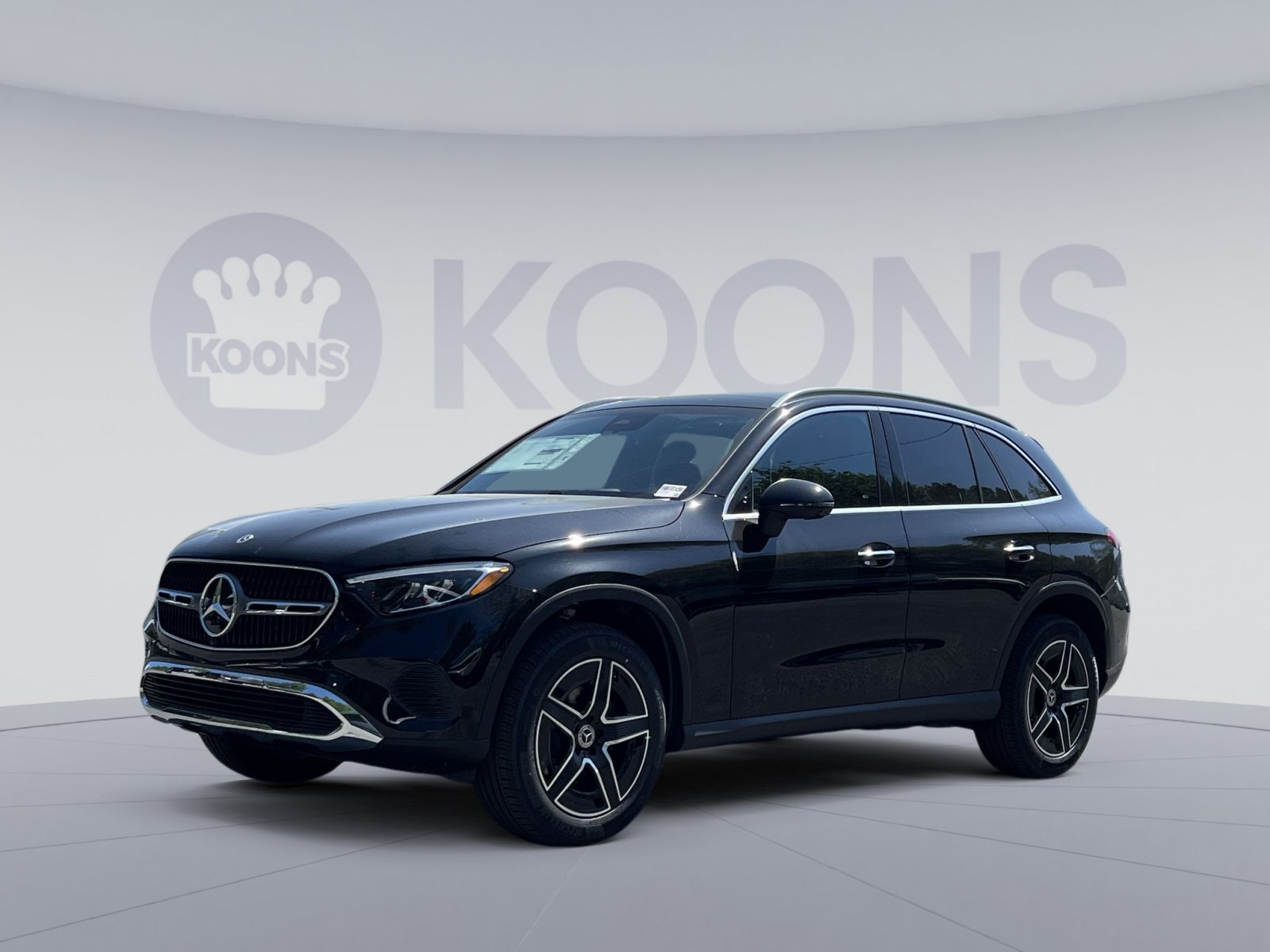 New 2026 Mercedes-Benz GLC 300 4MATIC image 1