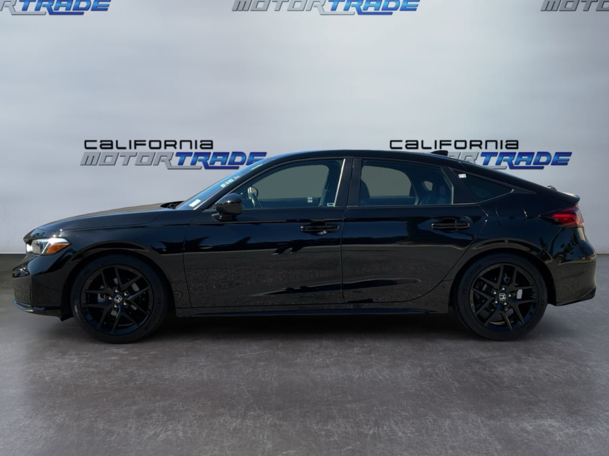 Used 2025 Honda Civic Sport image 8