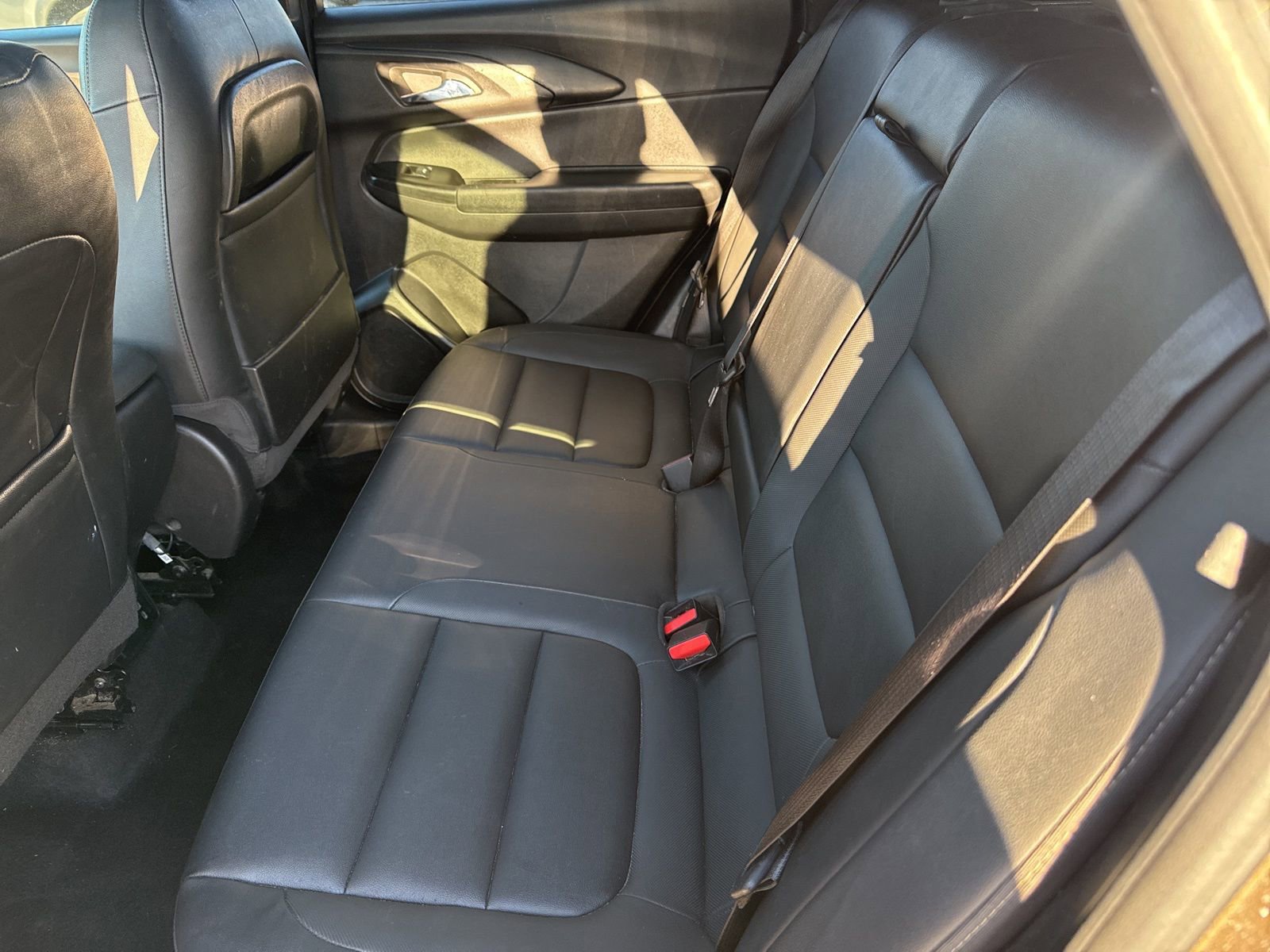 Used 2021 Chevrolet TrailBlazer ACTIV w/ Sun and Liftgate Package FWD image 15