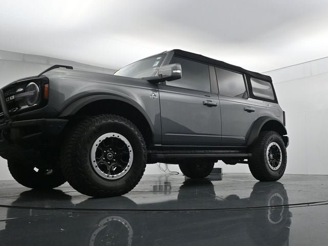 Certified 2023 Ford Bronco Outer Banks w/ Sasquatch Package AWD/4WD image 29
