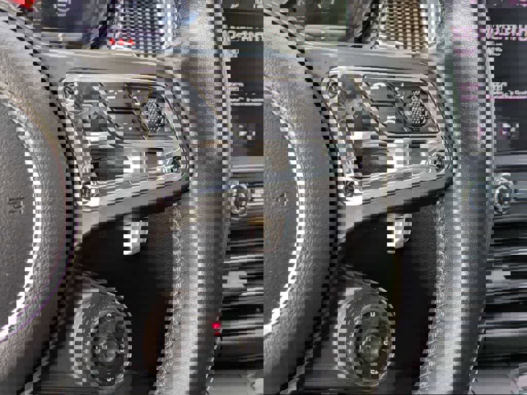 Used 2021 Porsche Macan GTS AWD/4WD image 25