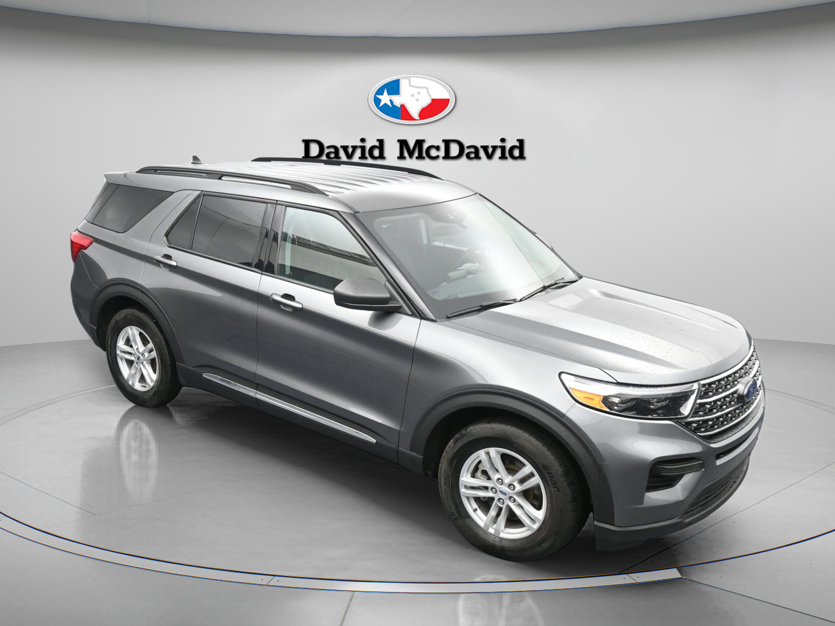 Used 2023 Ford Explorer XLT RWD image 35