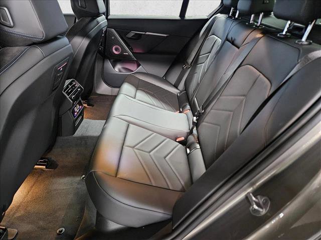 Used 2026 BMW i5 eDrive40 w/ M Sport Package image 15