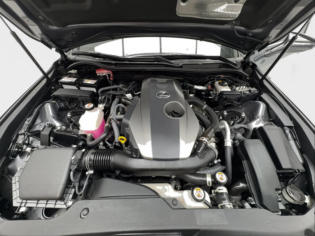 Used 2025 Lexus IS 300 F Sport RWD image 17