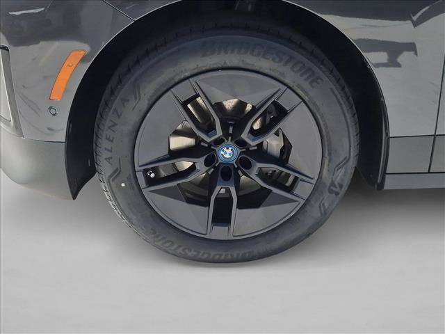 Certified 2024 BMW iX xDrive50 w/ Convenience Package AWD/4WD image 23