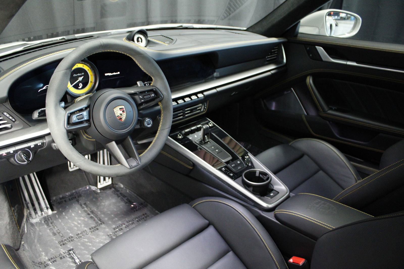 Used 2025 Porsche 911 Turbo S AWD/4WD image 25