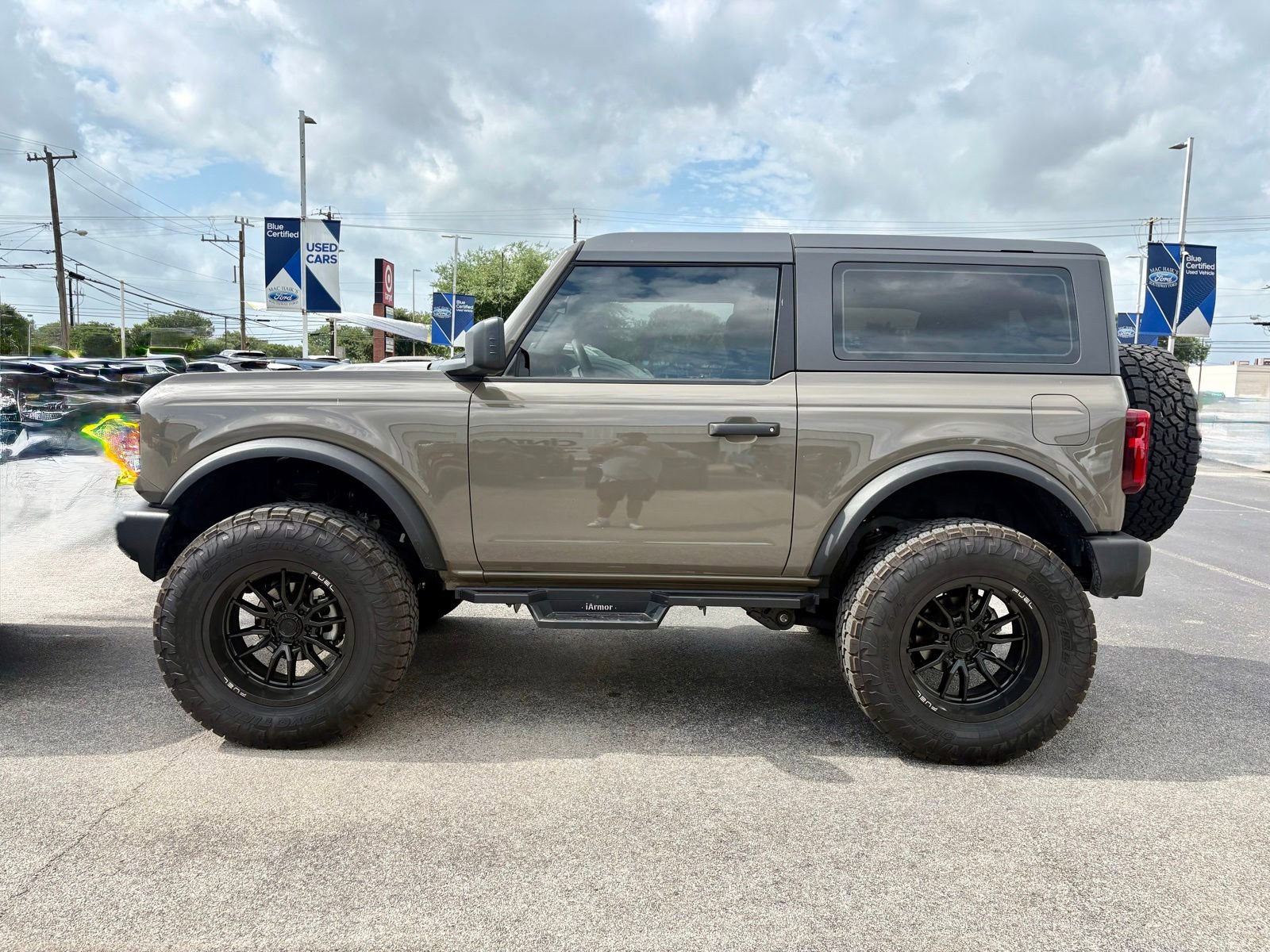 Used 2025 Ford Bronco 2-Door AWD/4WD image 6