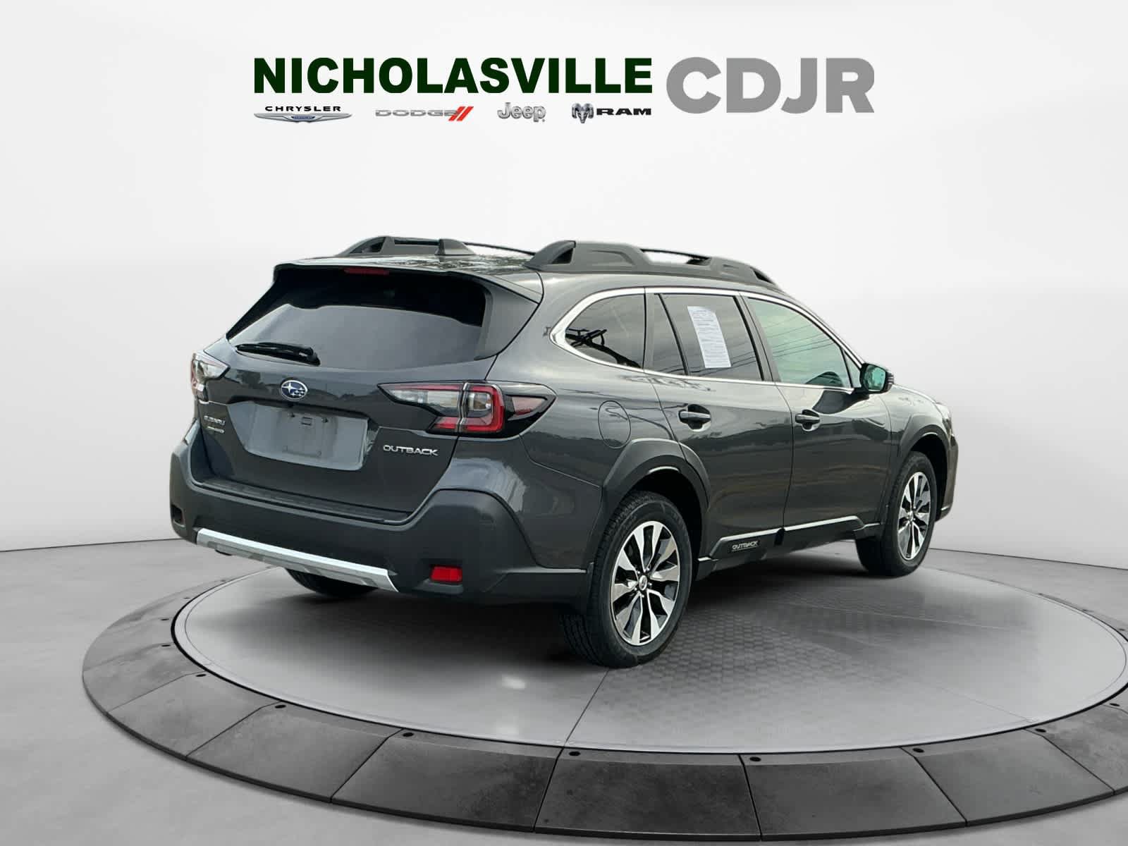 Used 2024 Subaru Outback Limited AWD/4WD image 5