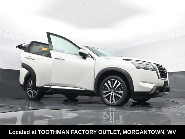 Used 2022 Nissan Pathfinder Platinum w/ Cargo Package AWD/4WD image 37