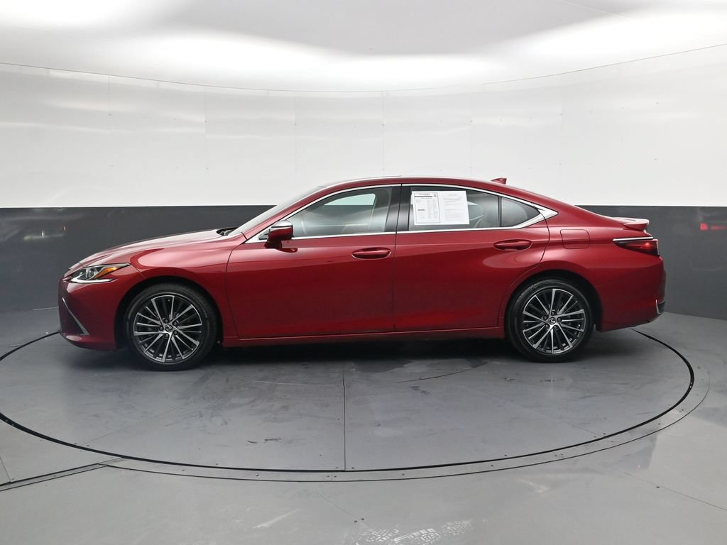 Used 2025 Lexus ES 300h w/ Premium Package FWD image 13