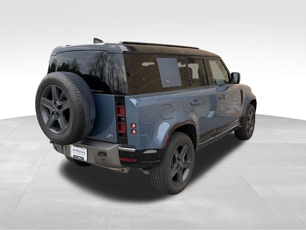 Certified 2023 Land Rover Defender 110 X-Dynamic SE image 8