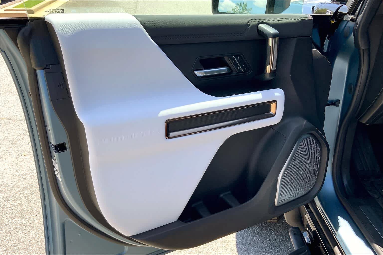 New 2024 GMC Hummer EV 3X w/ Omega Edition image 10