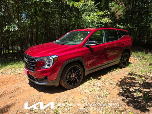 Used 2023 GMC Terrain SLT w/ Elevation Edition FWD image 6