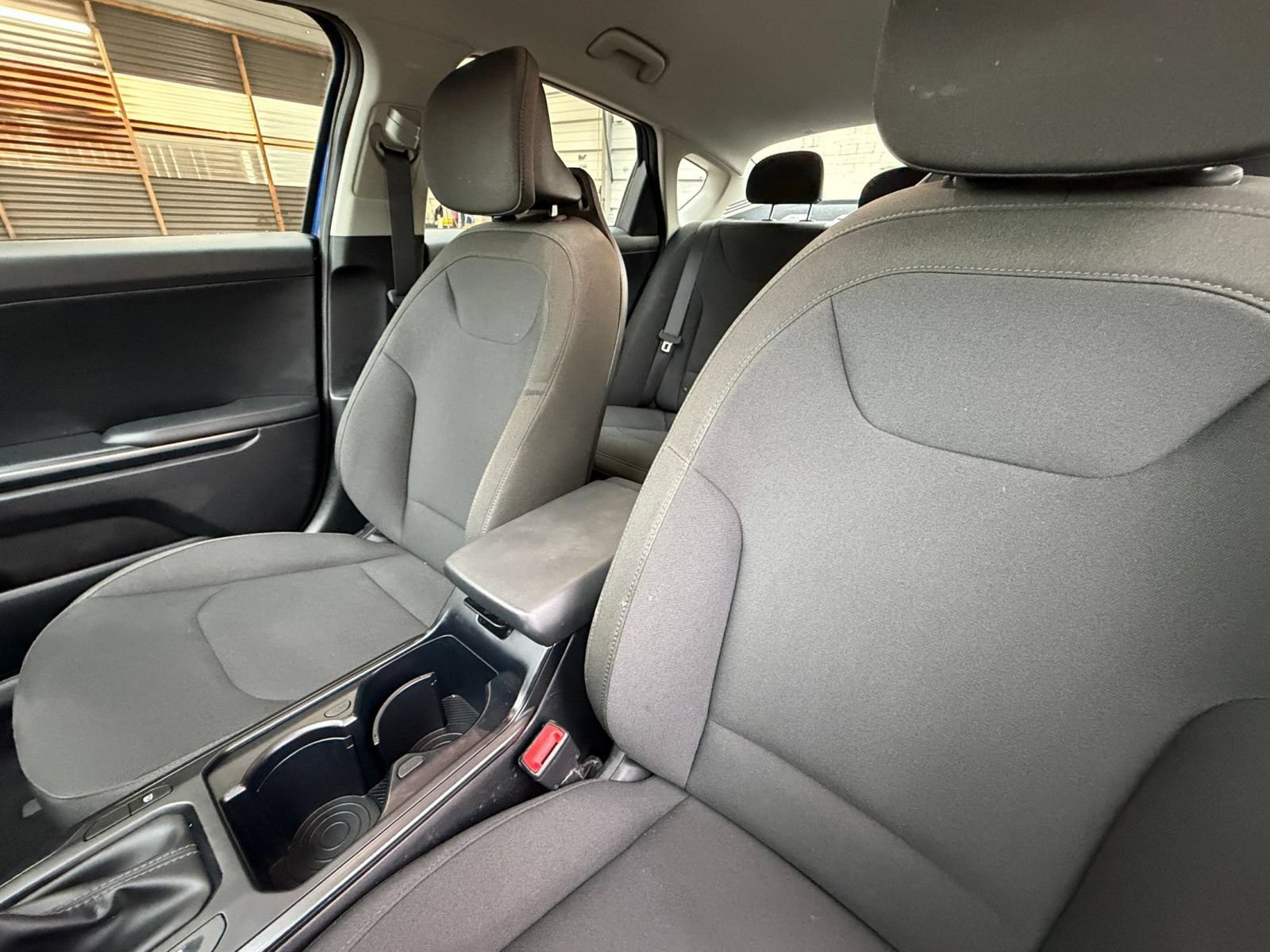 Used 2026 Kia K4 FWD image 33