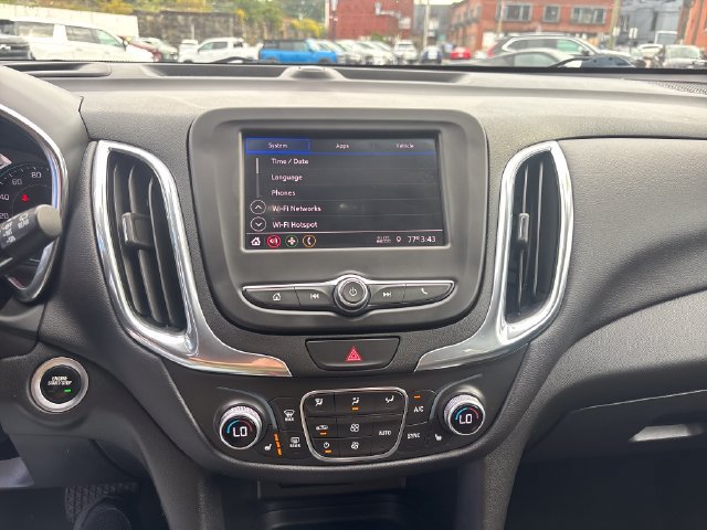 Used 2021 Chevrolet Equinox LT AWD/4WD image 14