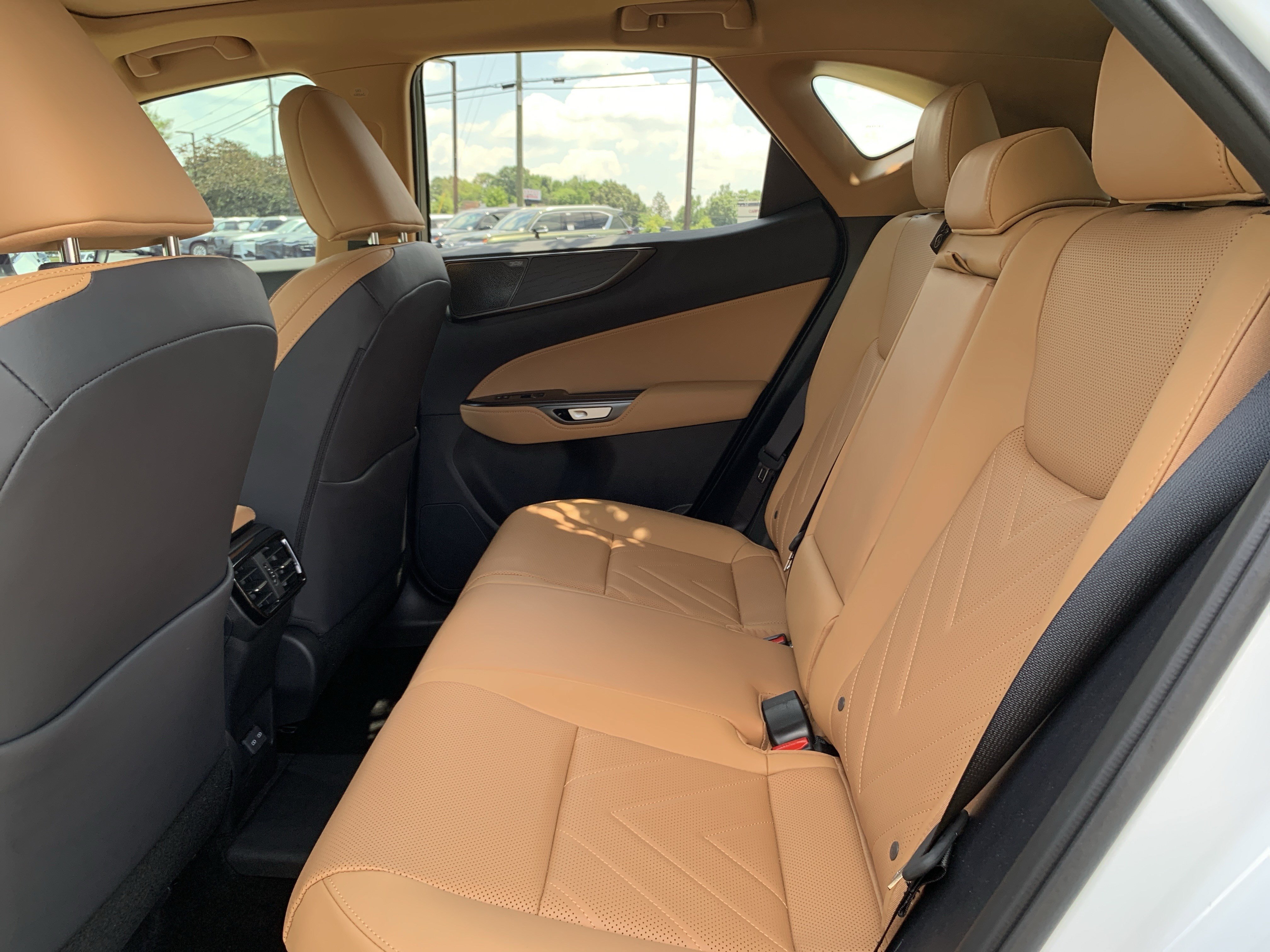 Certified 2026 Lexus NX 450h+ AWD w/ Accessory Package (2T) image 32