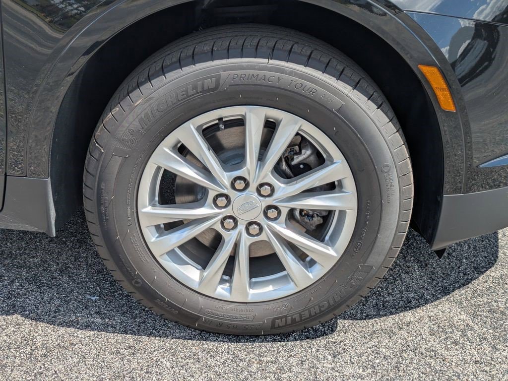 Certified 2025 Cadillac XT5 Luxury image 12