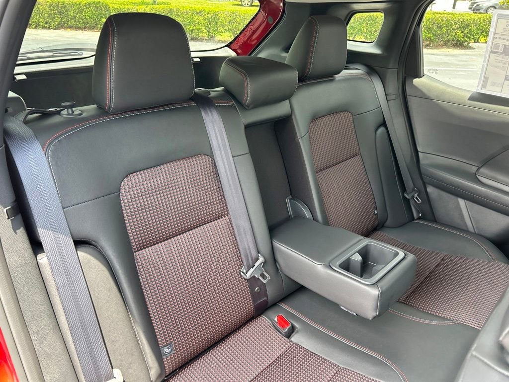 New 2026 Nissan Kicks SR FWD image 43