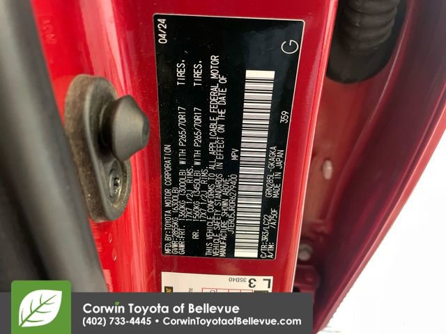 Certified 2024 Toyota 4Runner TRD Off-Road Premium image 25