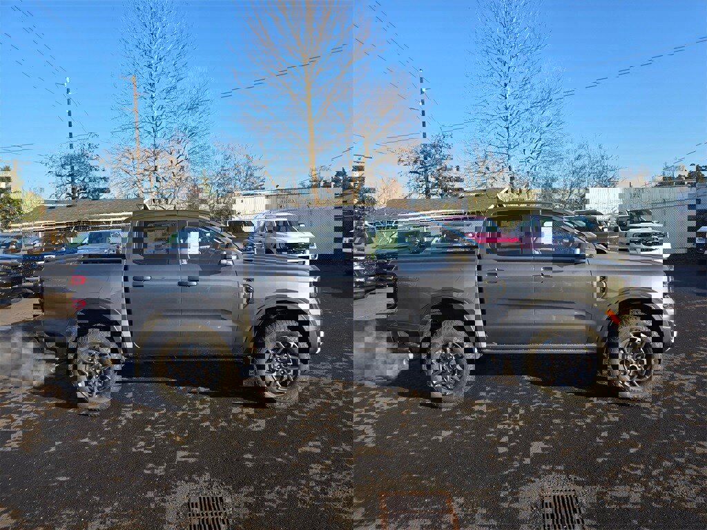 New 2025 Ford Ranger XLT w/ Convenience Package image 4