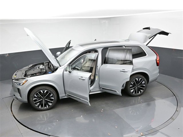New 2026 Volvo XC90 B6 Plus w/ Protection Package Premier image 53