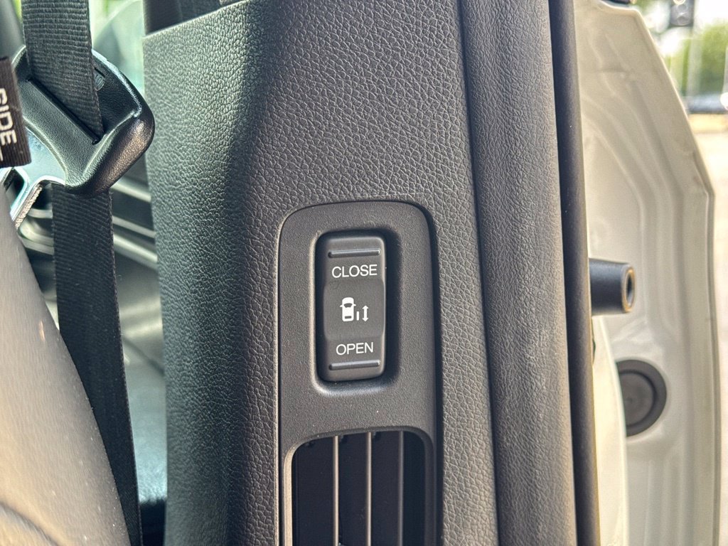 Used 2021 Honda Odyssey EX-L image 31