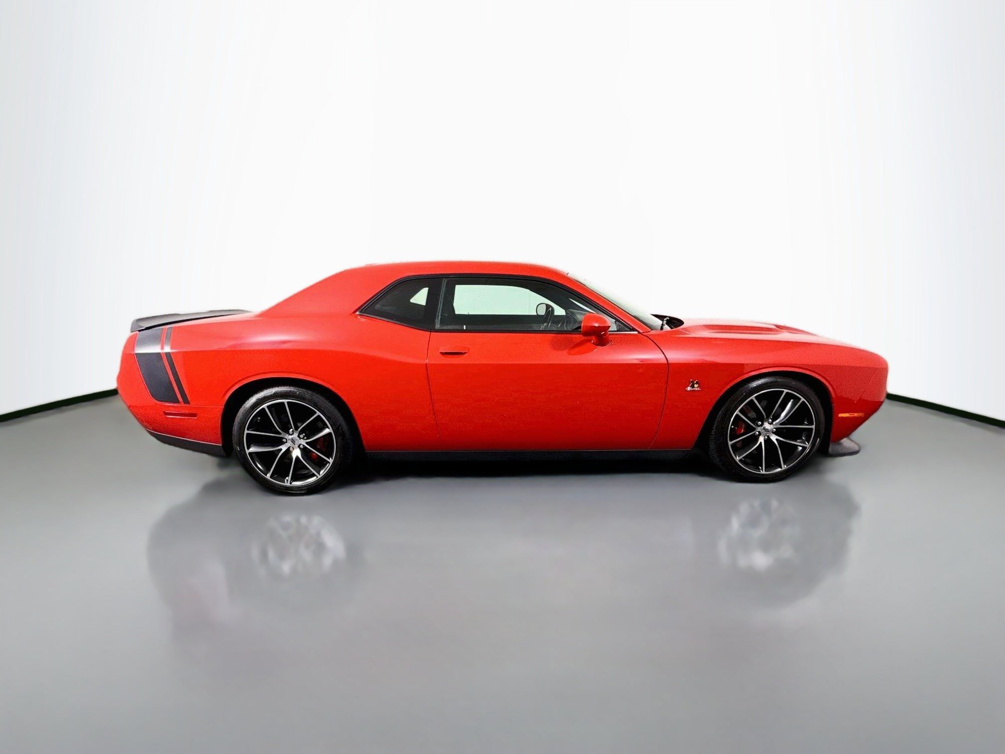 Used 2018 Dodge Challenger R/T Scat Pack RWD image 11