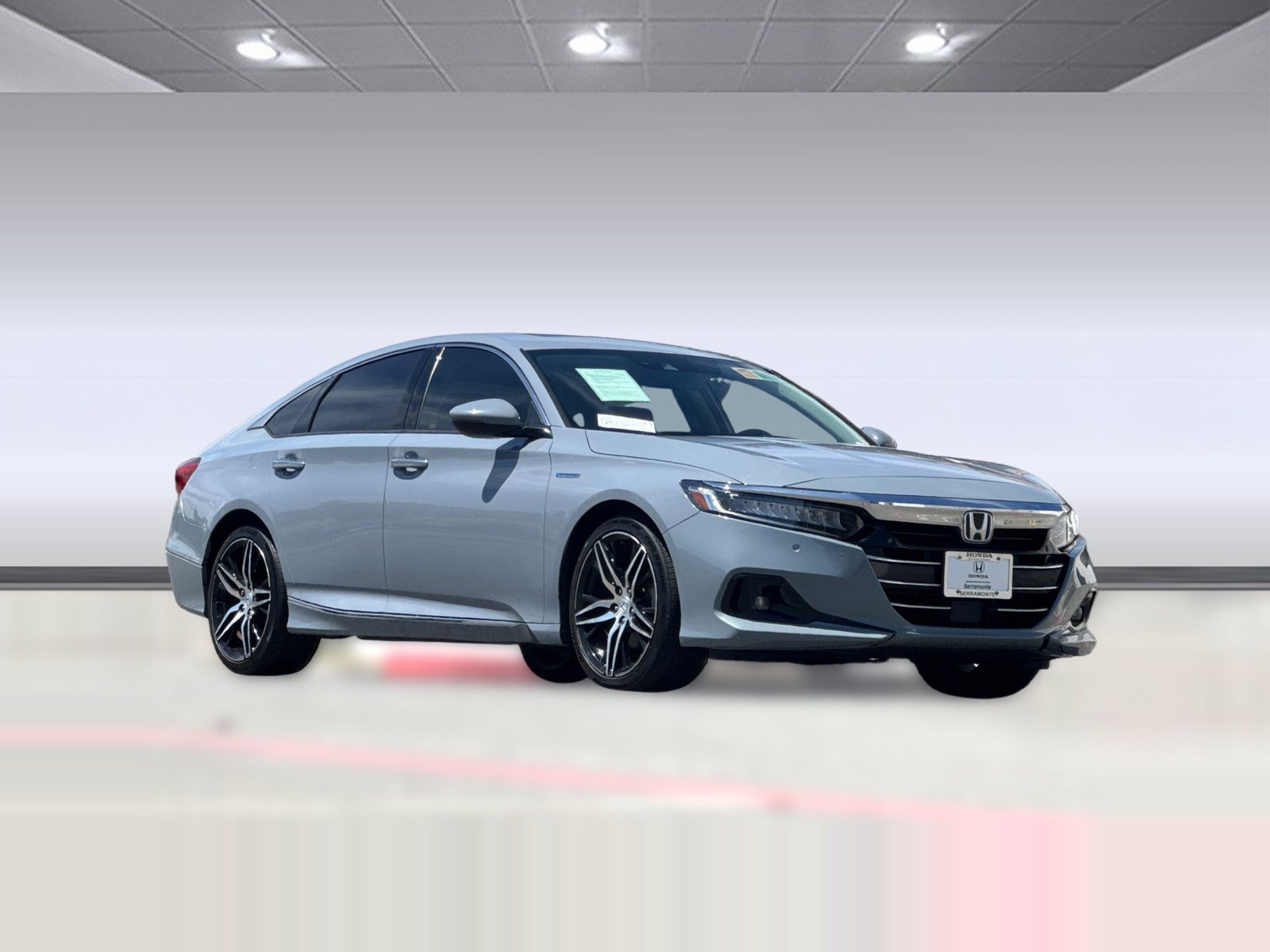 Used 2021 Honda Accord Touring image 6
