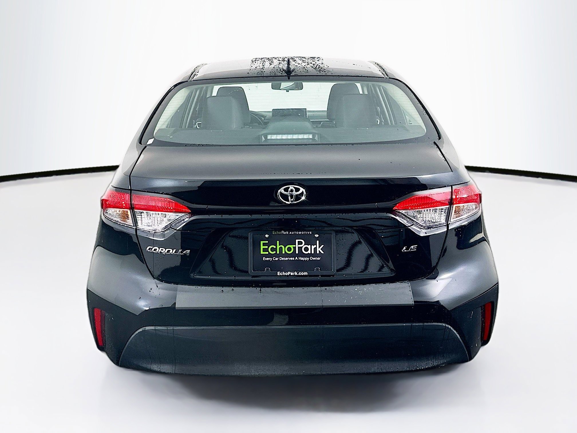 Used 2025 Toyota Corolla LE image 7