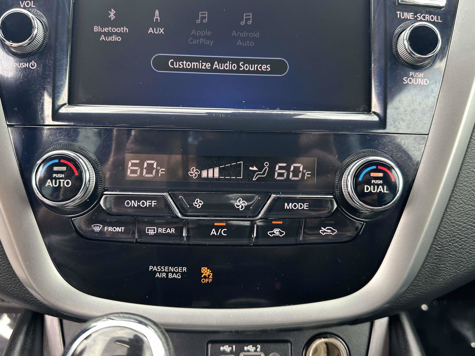 Used 2023 Nissan Murano SL AWD/4WD image 11