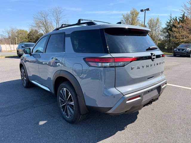 New 2026 Nissan Pathfinder Platinum w/ Cargo Package image 7
