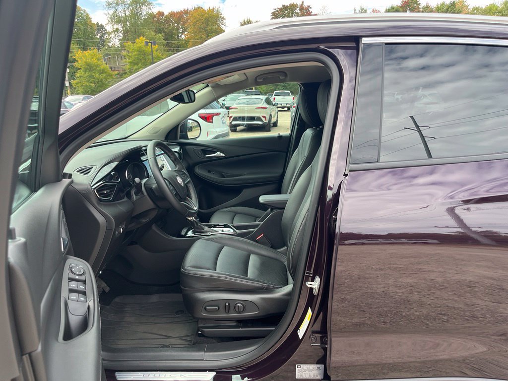 Used 2021 Buick Encore GX Essence AWD/4WD image 20