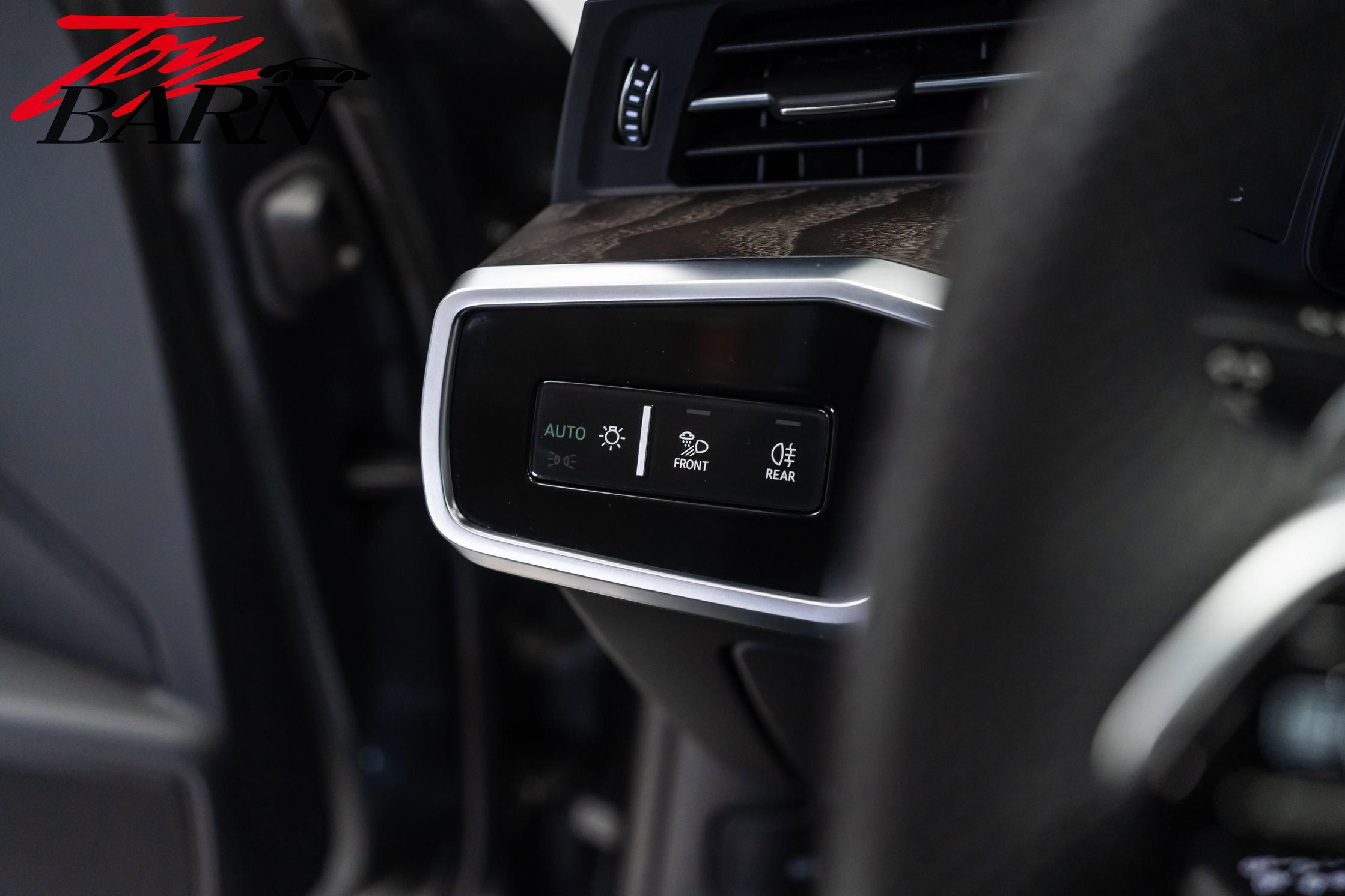 Used 2020 Audi S7 Prestige w/ Prestige Package image 32