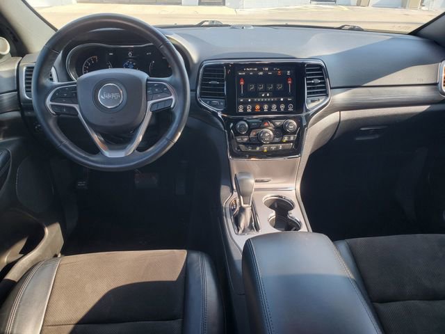 Used 2019 Jeep Grand Cherokee Altitude image 28