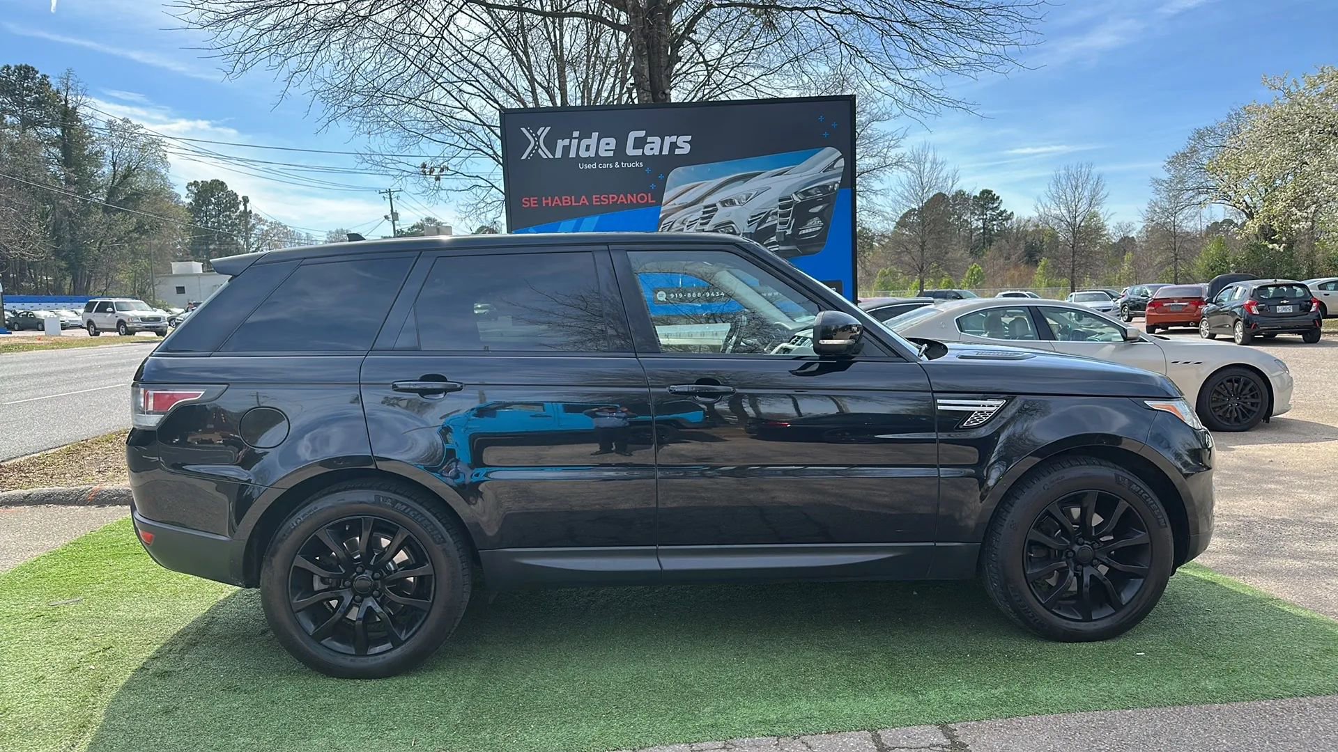 Used 2016 Land Rover Range Rover Sport HSE image 9