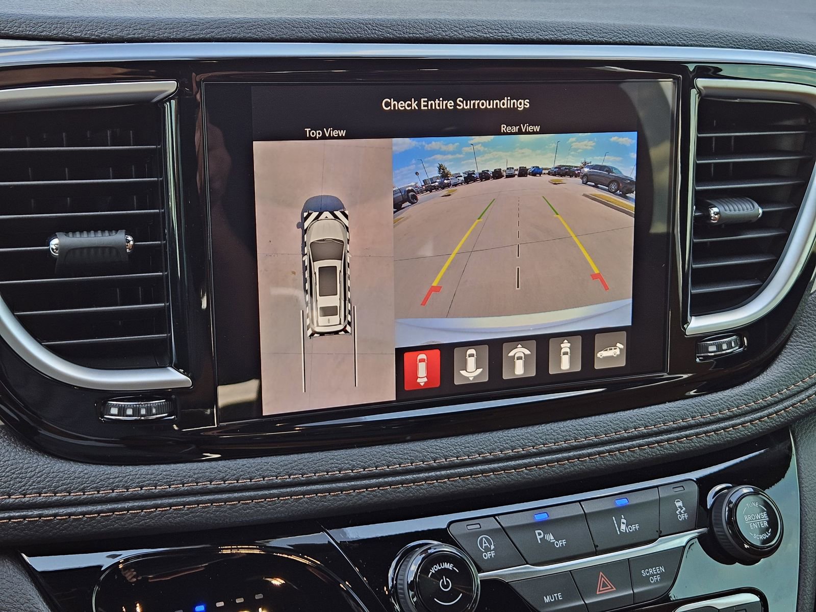 New 2026 Chrysler Pacifica Pinnacle FWD image 19