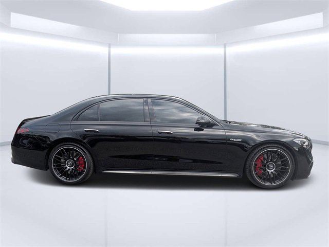 Used 2024 Mercedes-Benz S 63 AMG S image 2